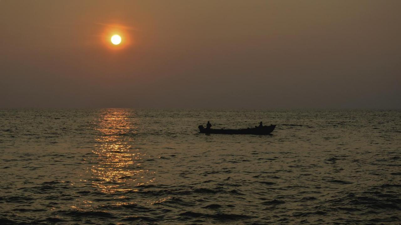 Loveshore Marari Mararikulam Exterior photo